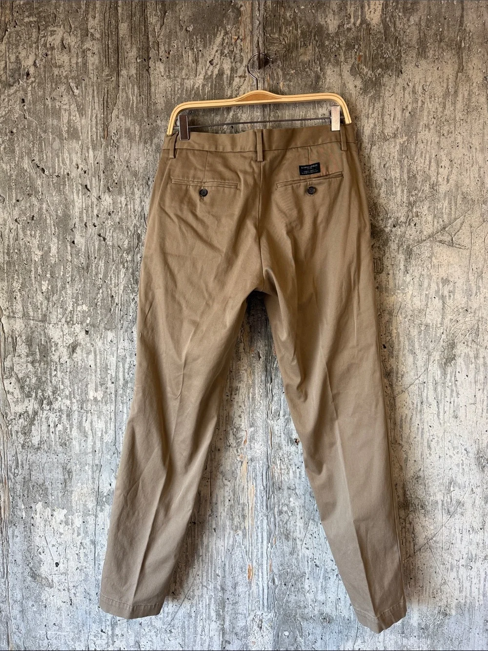 BANANA REPUBLIC Men's Tapered Rapid Movement Chino Pants Size 31X32